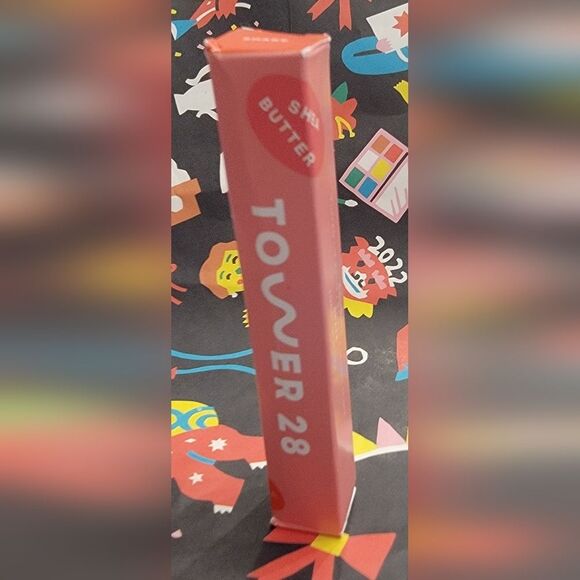 New Tower 28 Tinted Lip Balm In Color Shake - Picture 2 of 4